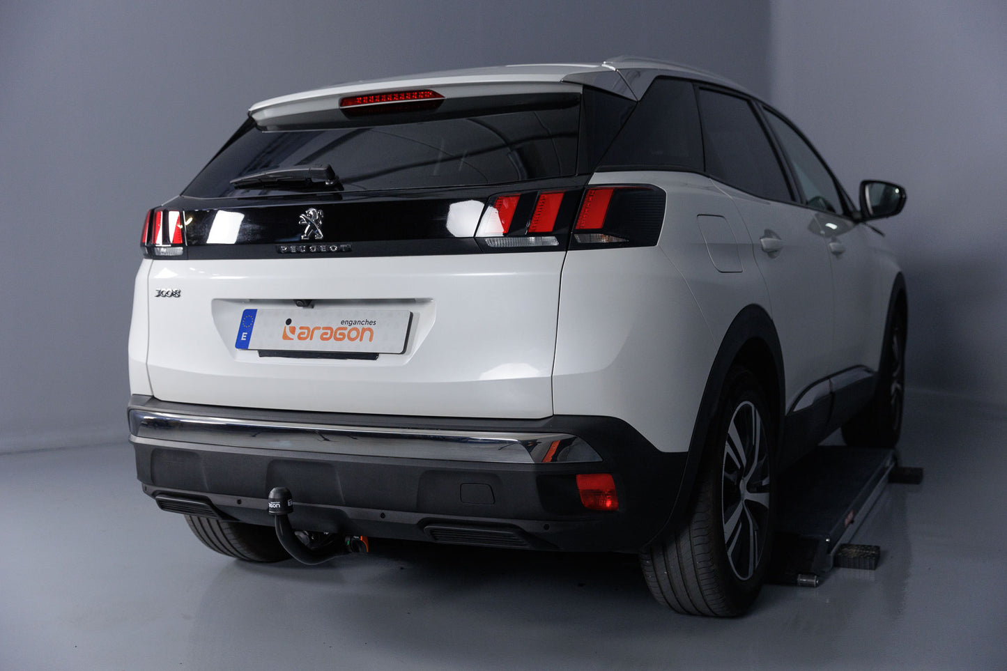 Peugeot 3008 SUV (2016-) - Lohja Partner